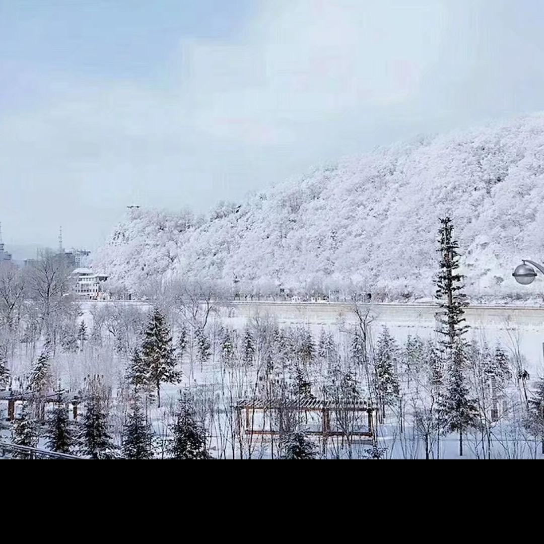 ▁倔强こ男孩う