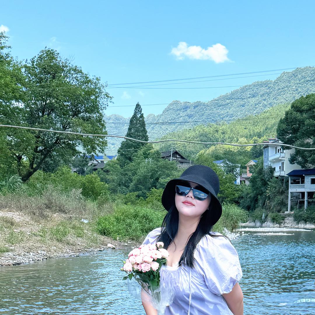 🕊一本糊涂张💞࿐