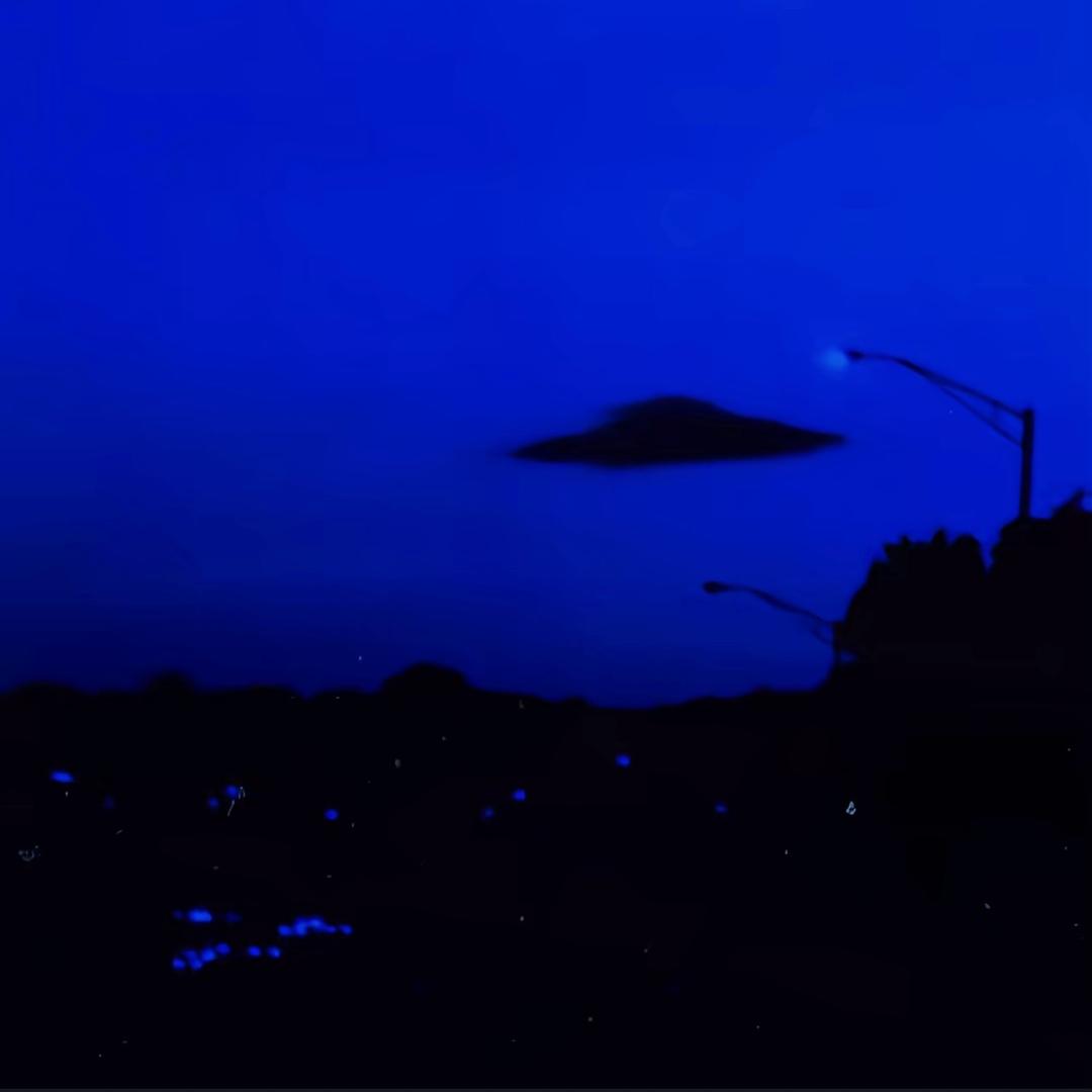 蓝月蓝