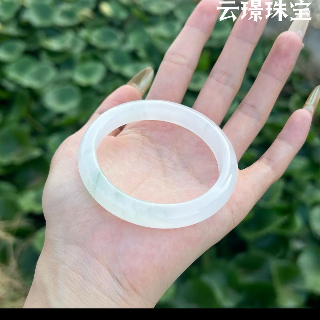 天然玉镯工厂销售
