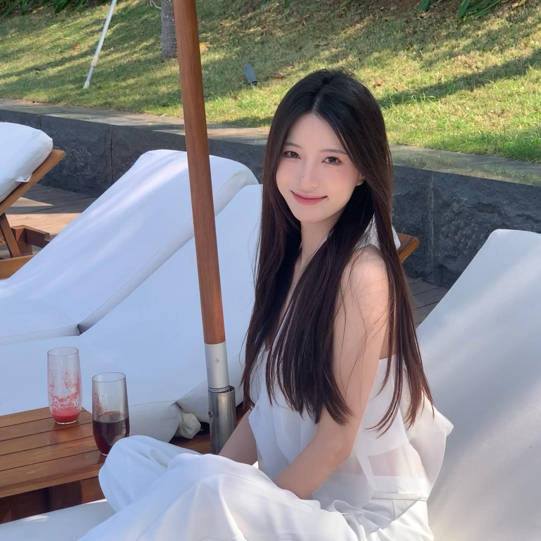 黄壹Ivy
