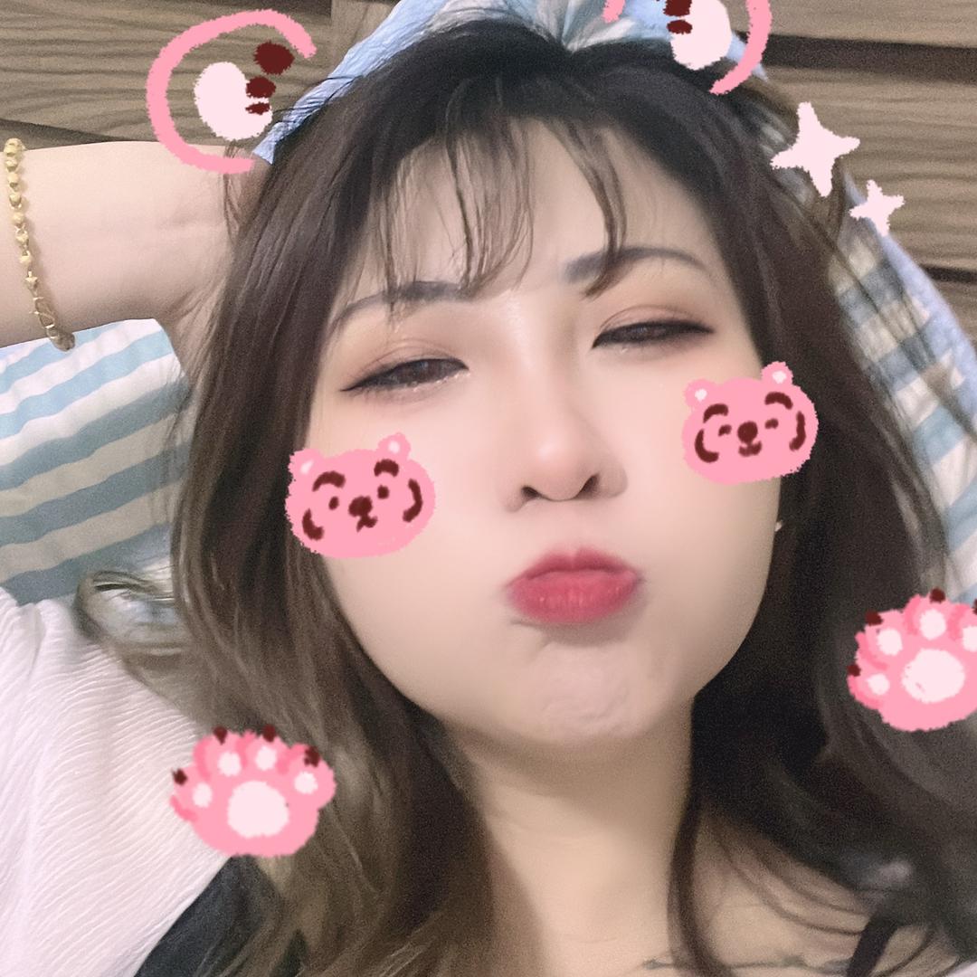 花花不emo🌸