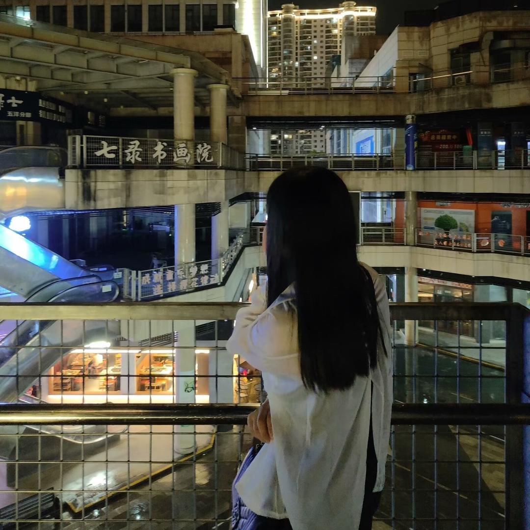 艳艳呀∗❛ัᴗ❛ั∗