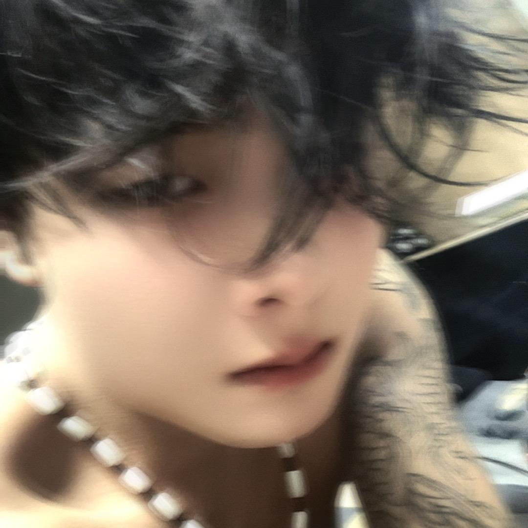 丑轩吖