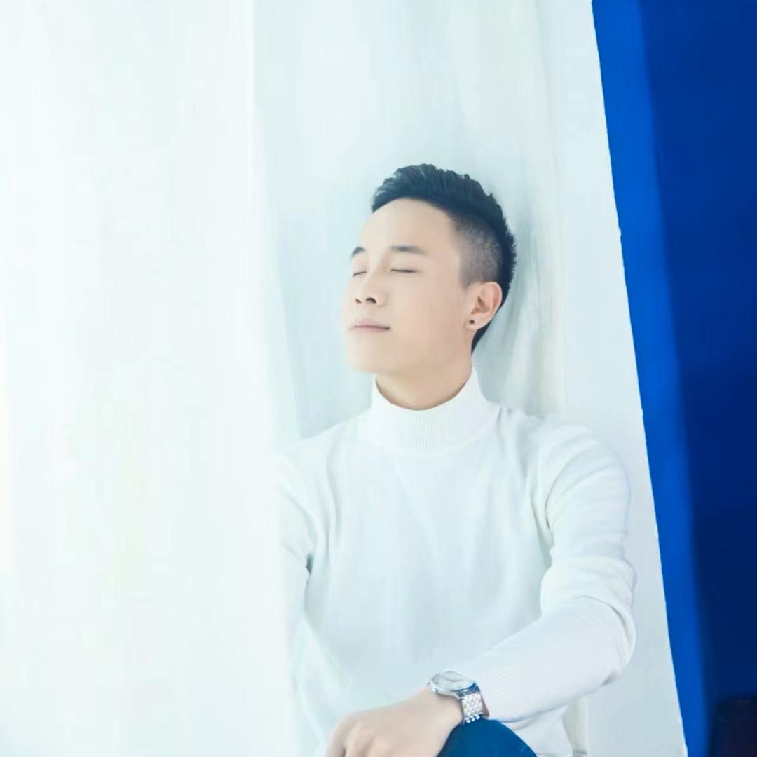 ZY张能能
