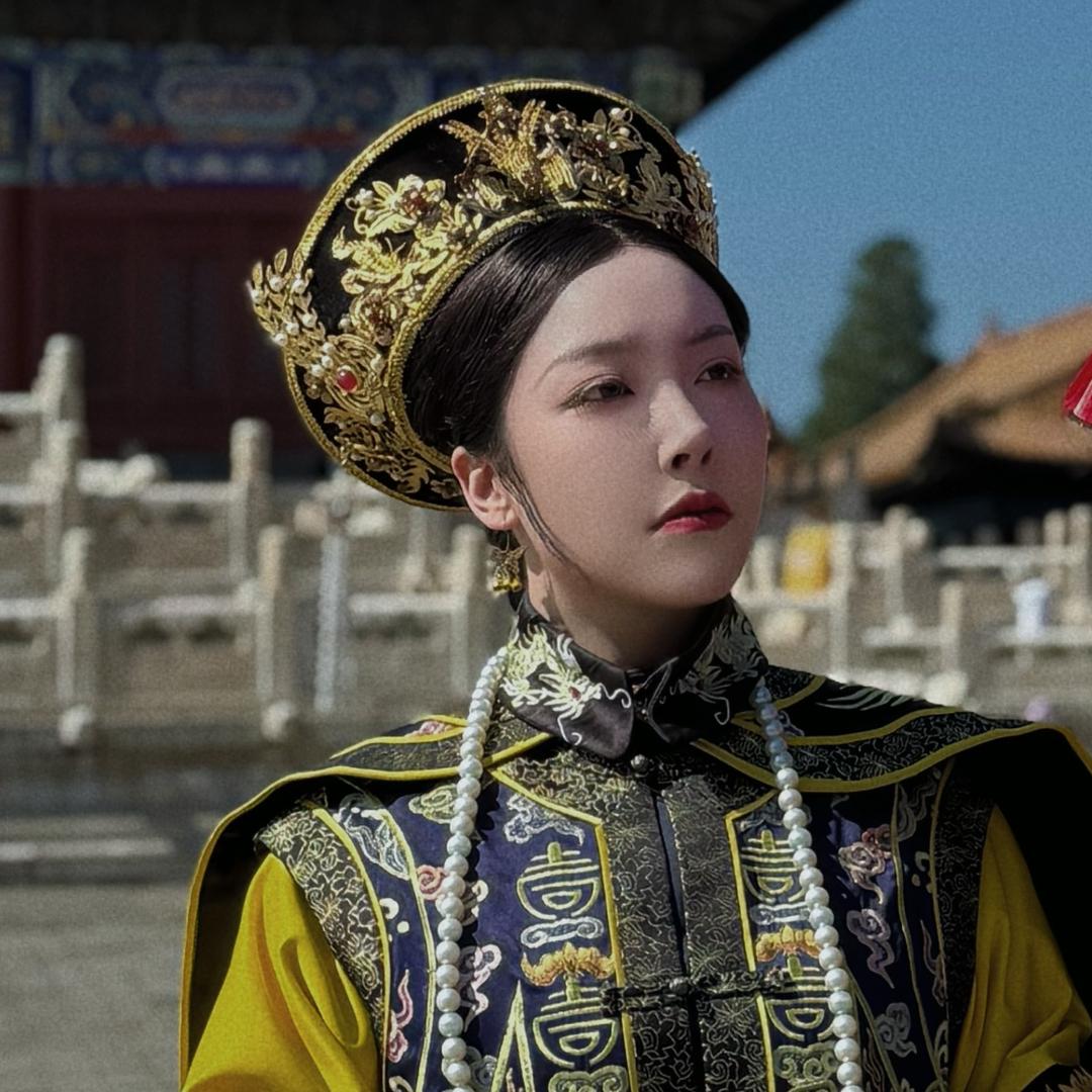 阳二（女的）
