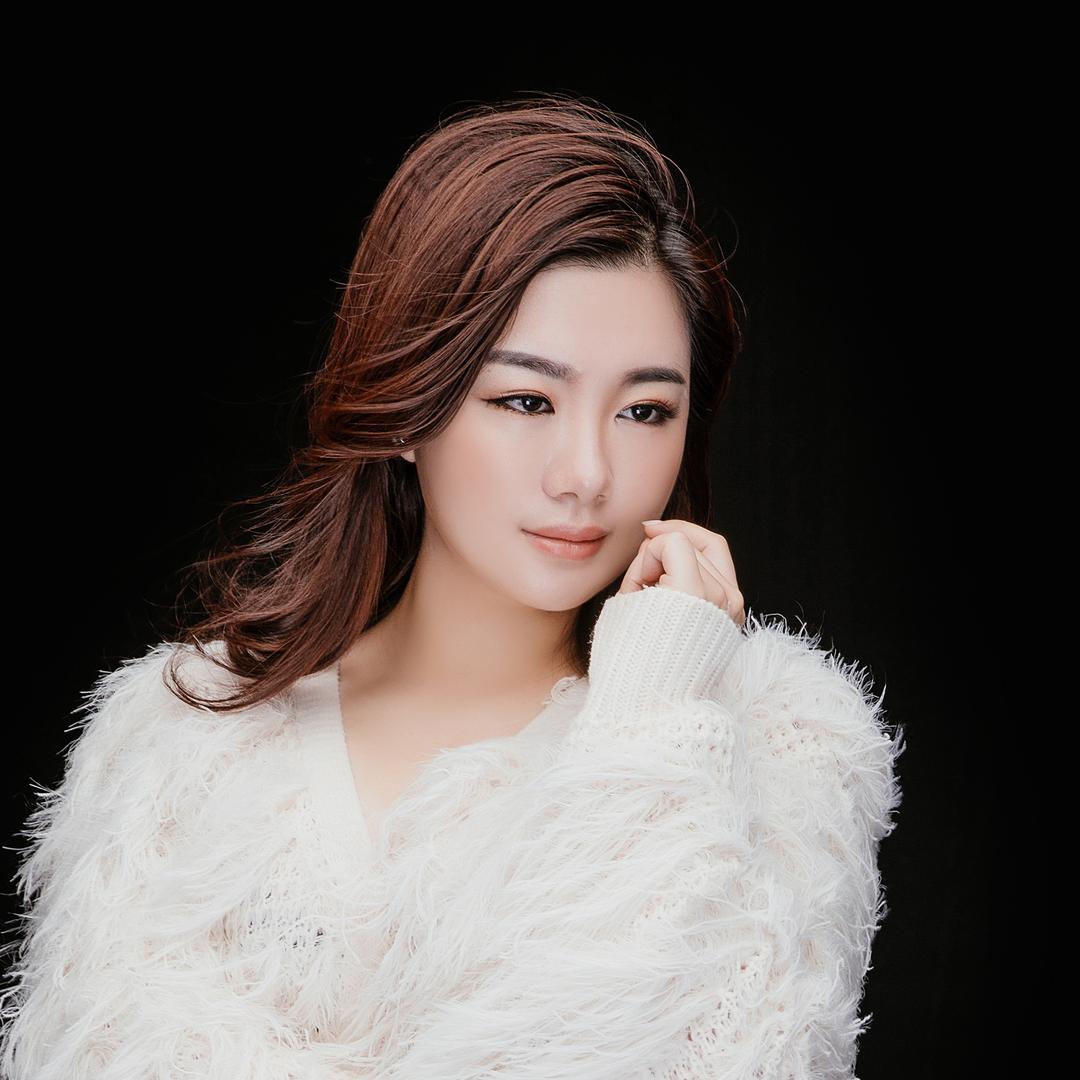 骆小姐