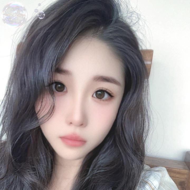 晶 晶🦋（努力版）