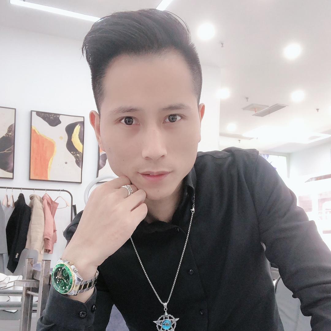 信阳💈 MAX美发沙龙💈 ~阿伟