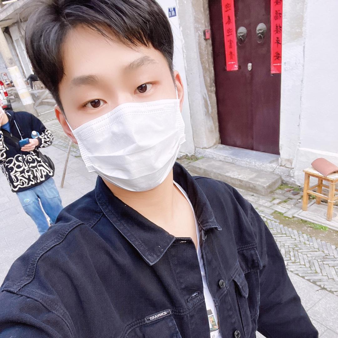小 孙