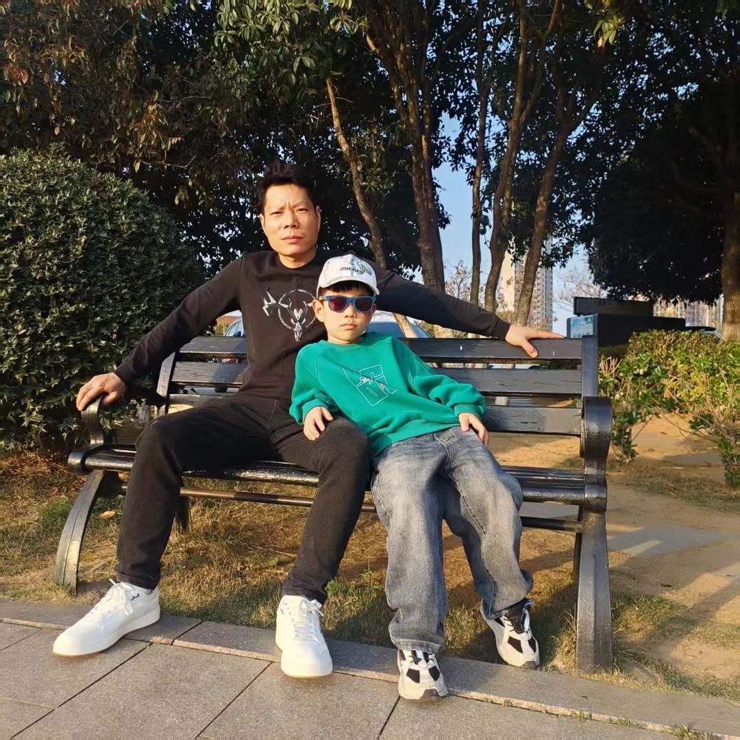 小黑锅