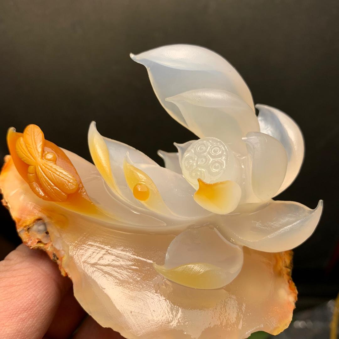 玉雕小城珠宝批发