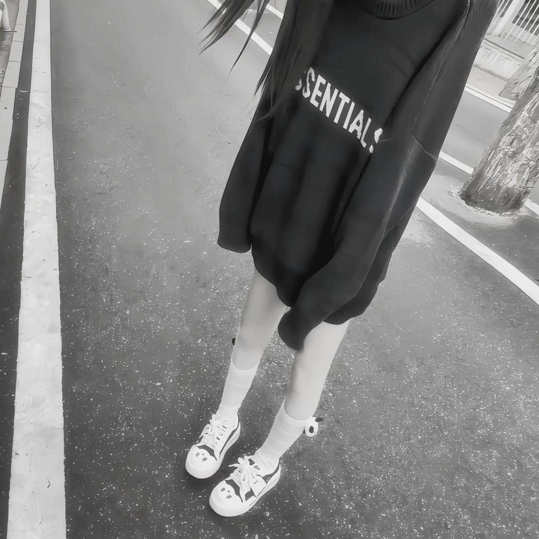 冷冰冰^