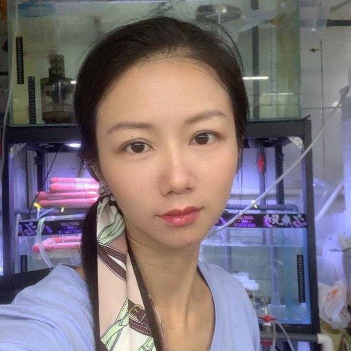 五七孔雀鱼观赏鱼
