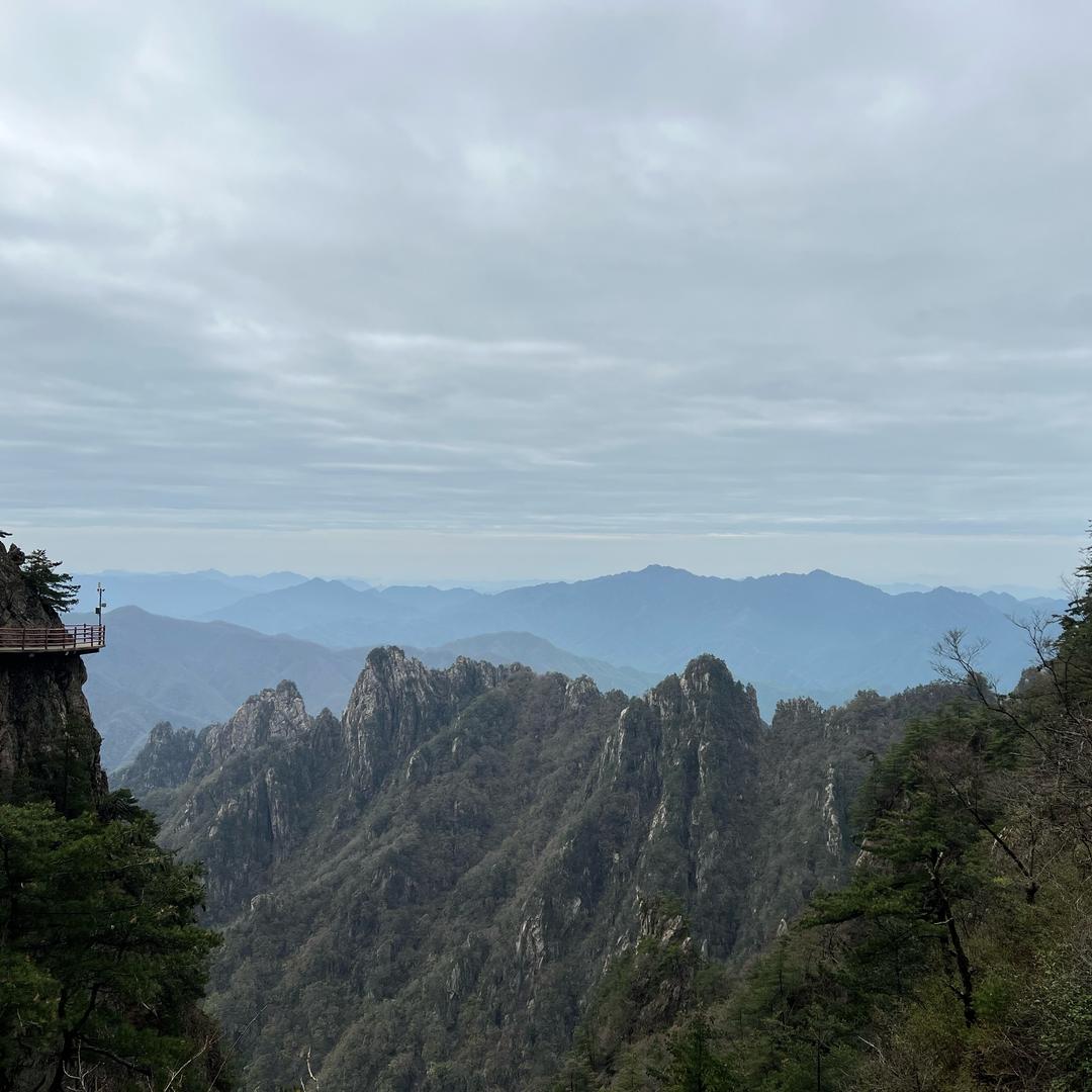空空。