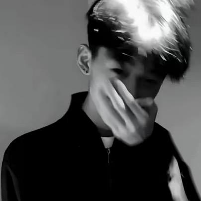 一朝相识百日思.