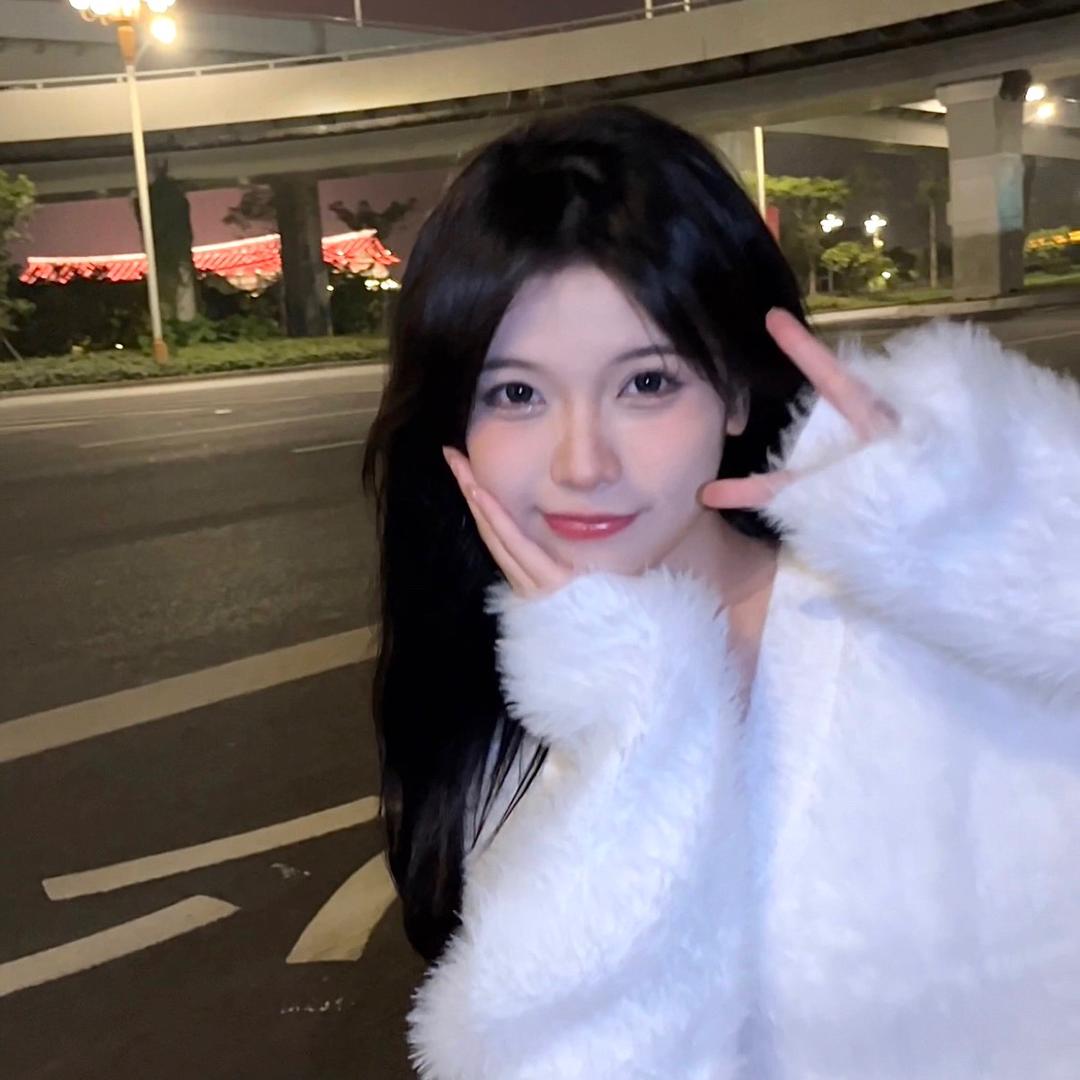 纯情小陳-