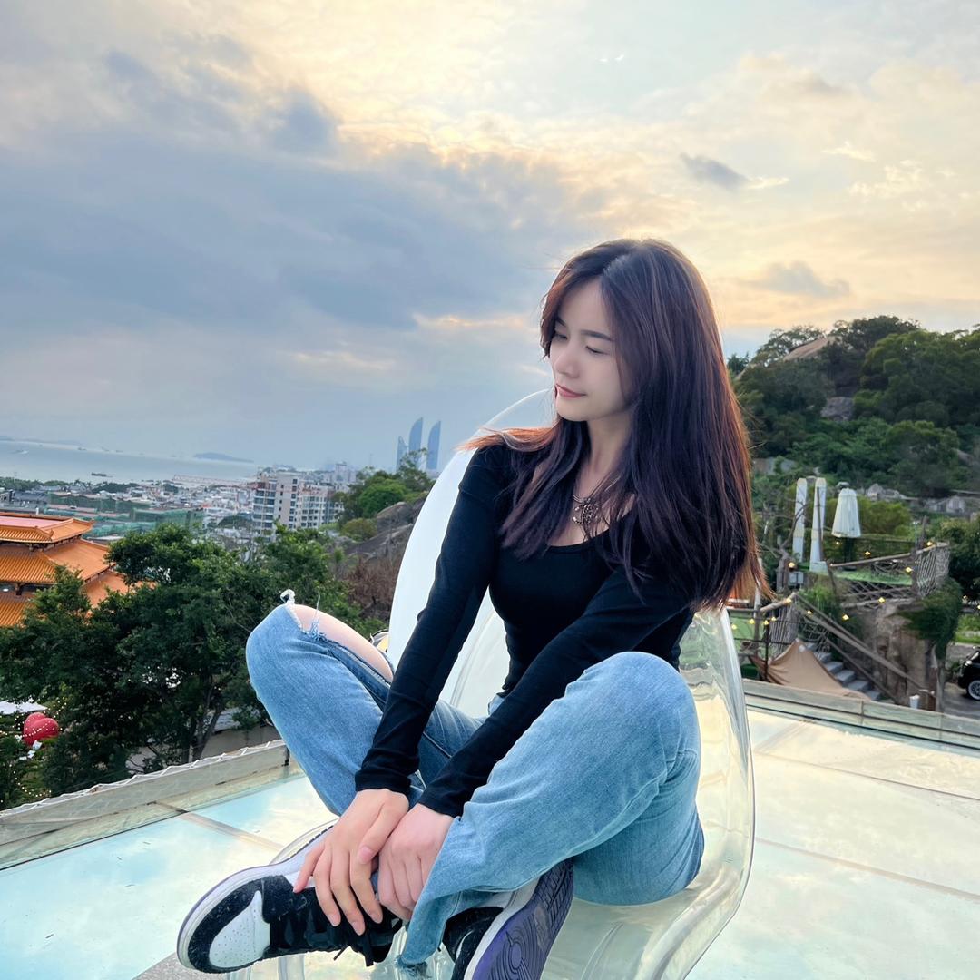 罗晴Sunny