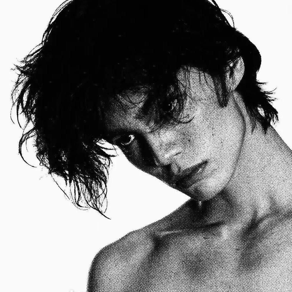 ㅤㅤㅤ        ㅤㅤㅤㅤㅤㅤ