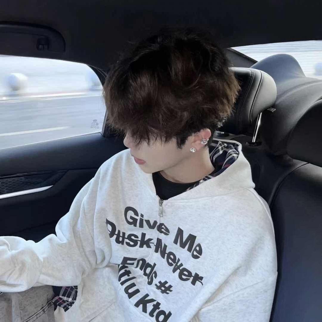 我不是帅哥Du.