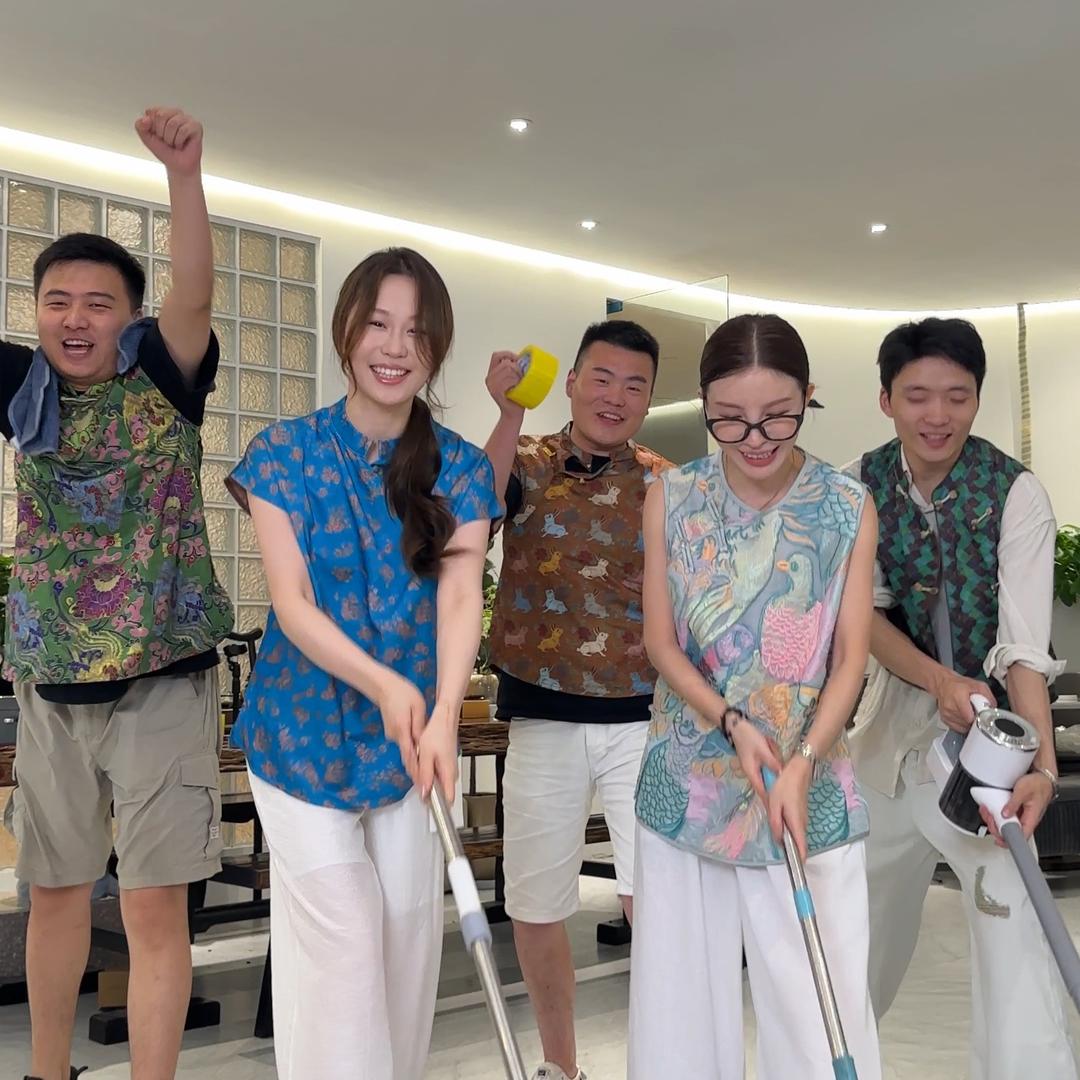 四季青TR女装批发