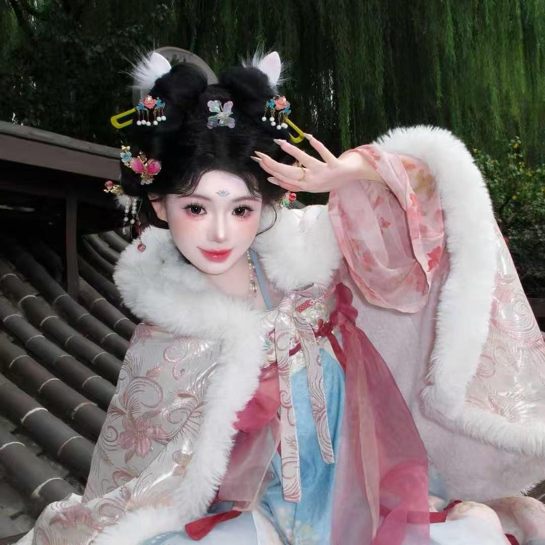 沐昭阁👉签约化妆师