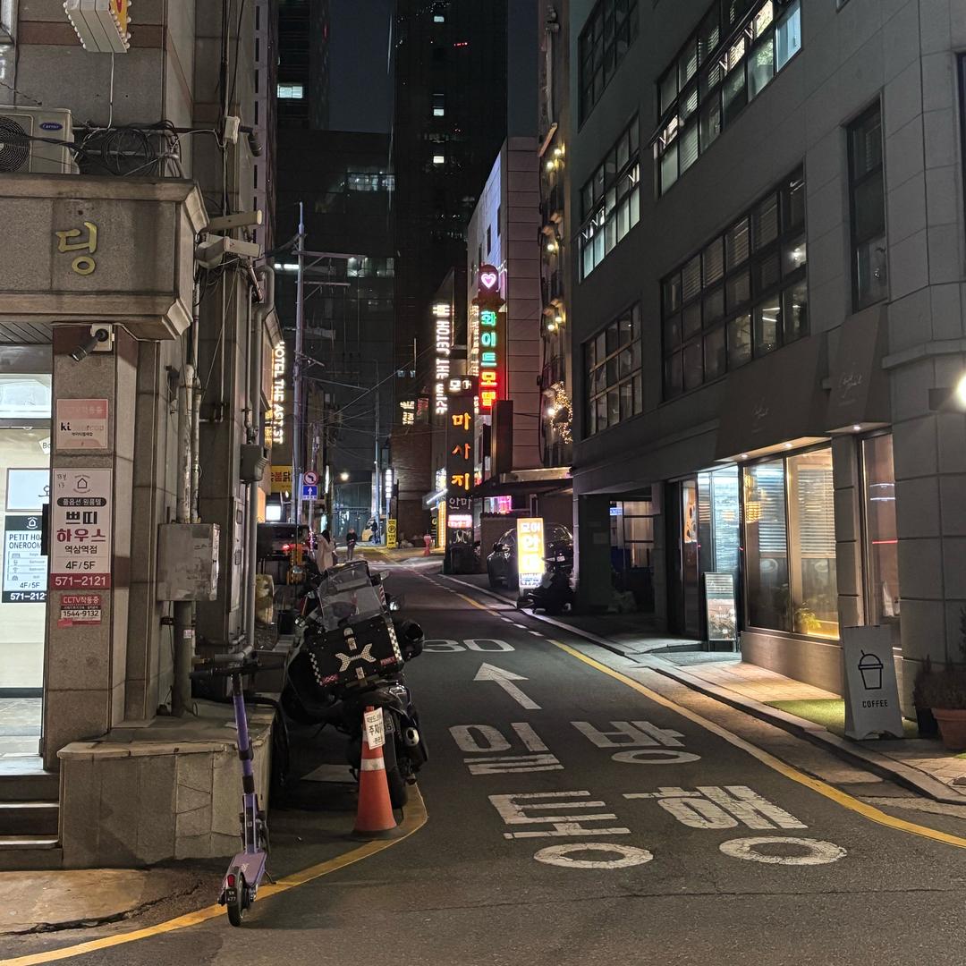 AAA建材市场水哥