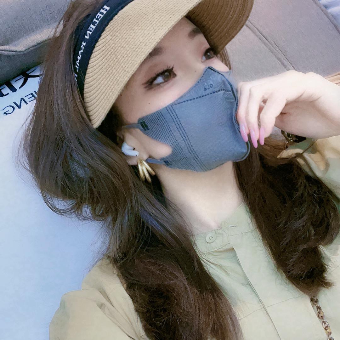 小¨妖精ya 🇨🇳🇫🇷