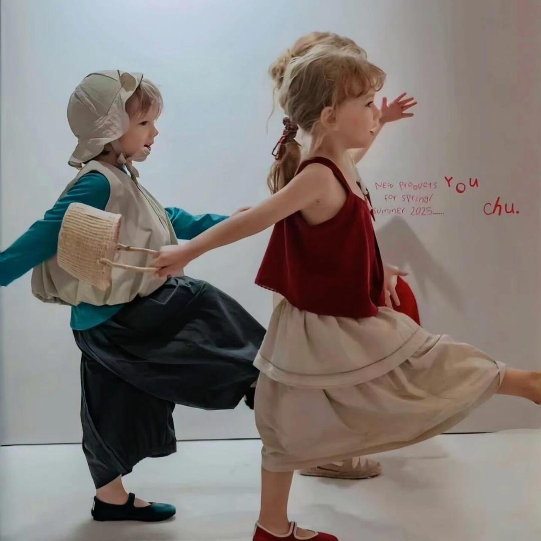 With  U.与你服饰