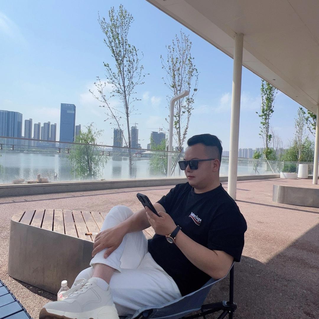 小易同学🧑🎓