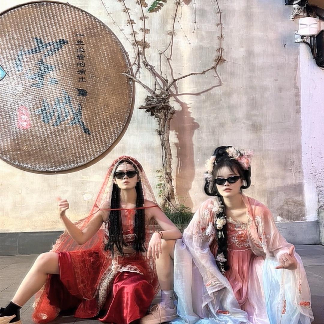 “卧龙凤雏”在杭州搬砖🏠