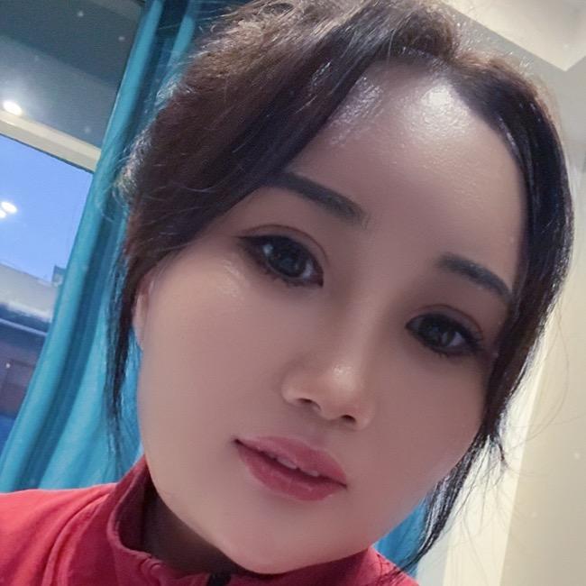 英子💋