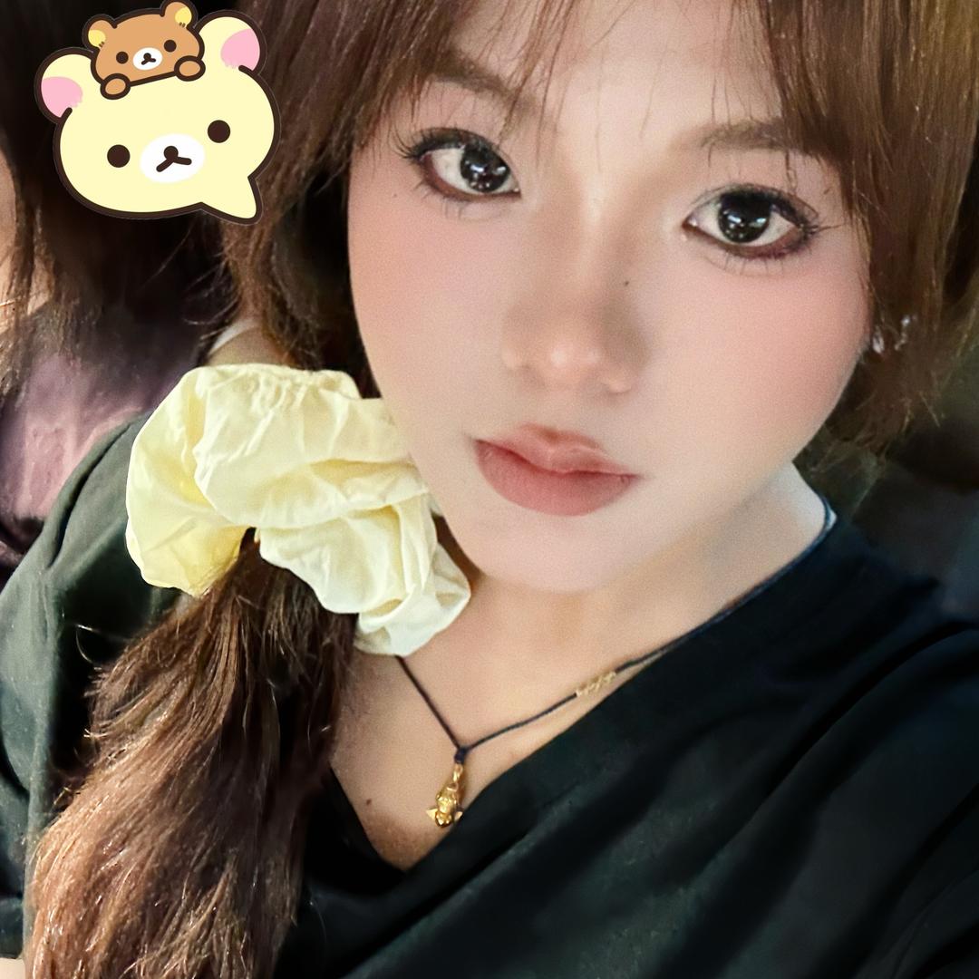 佩佩.