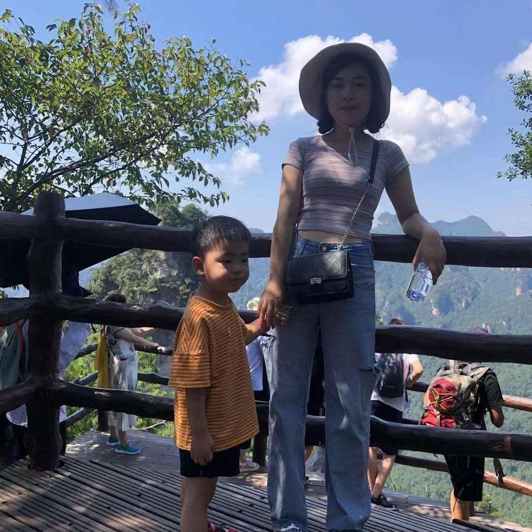 墨馨(大娟子)
