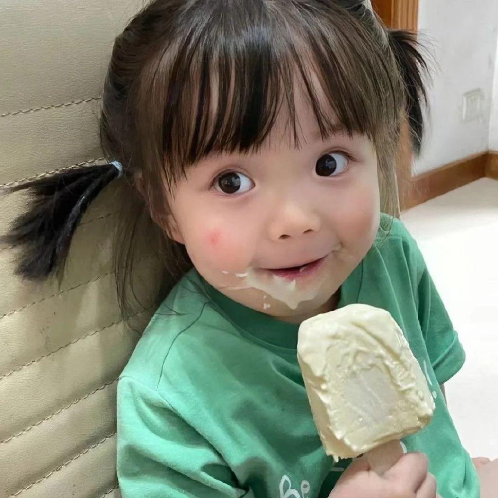 小鱼呆呆脑.