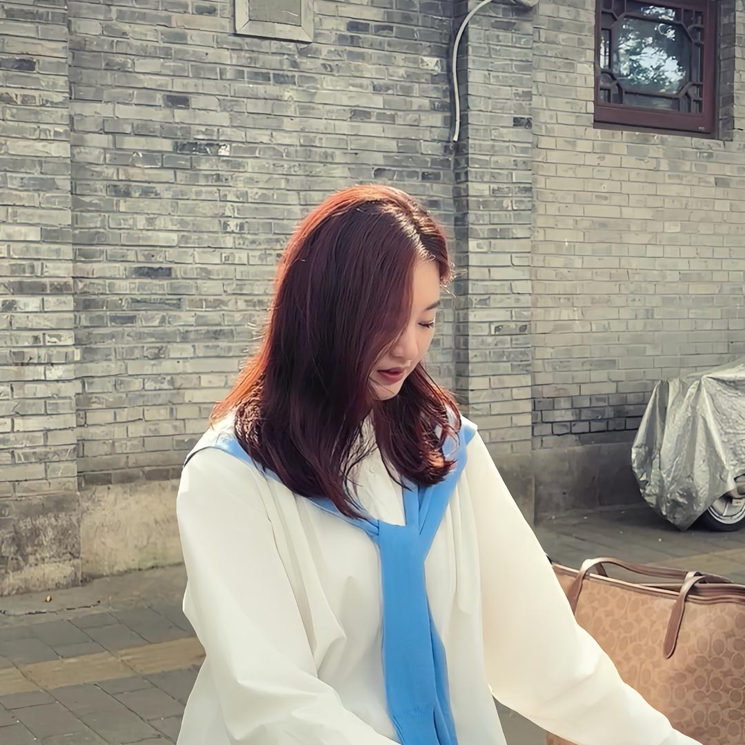 冰淇淋女士🔮