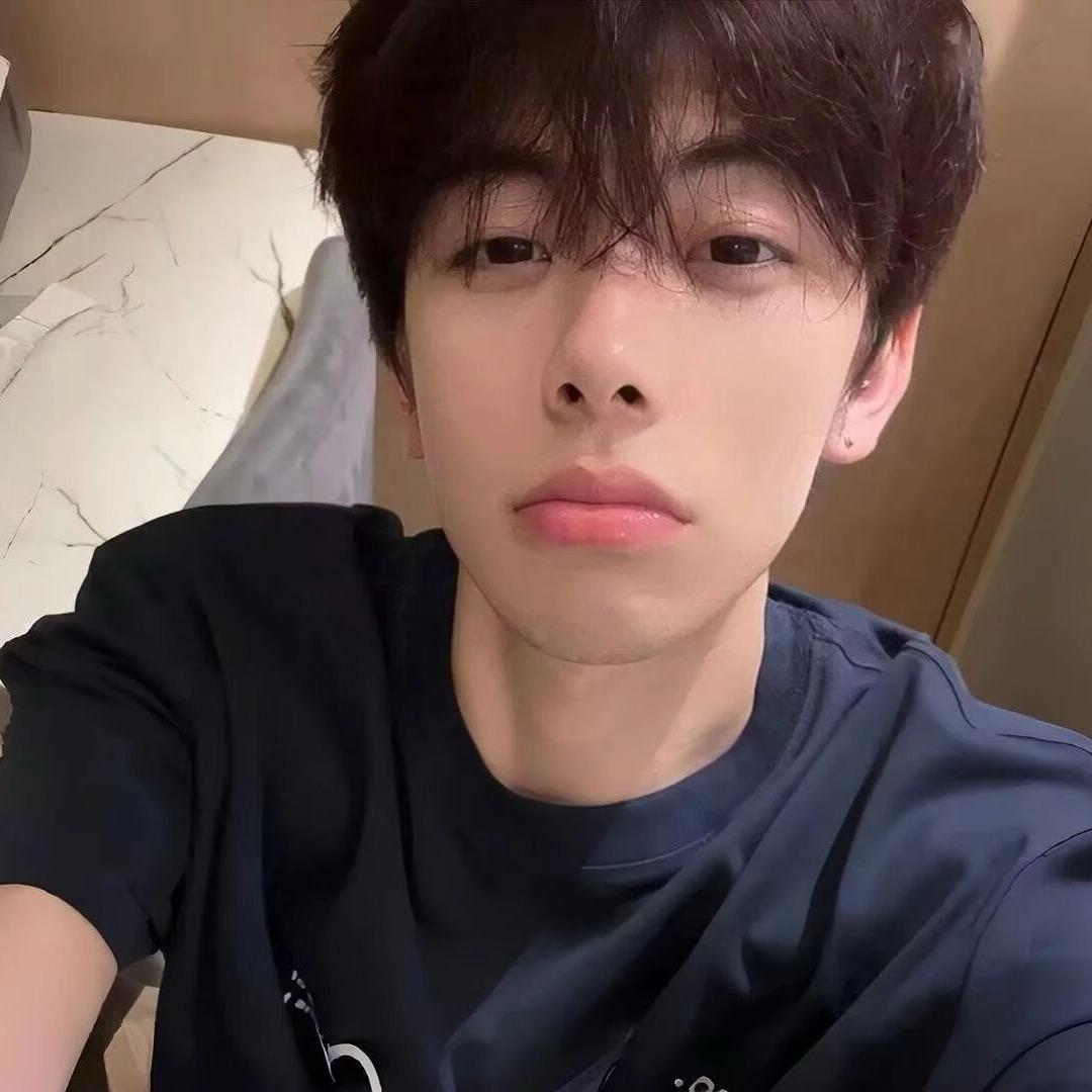 璟livehouse 失眠大佬