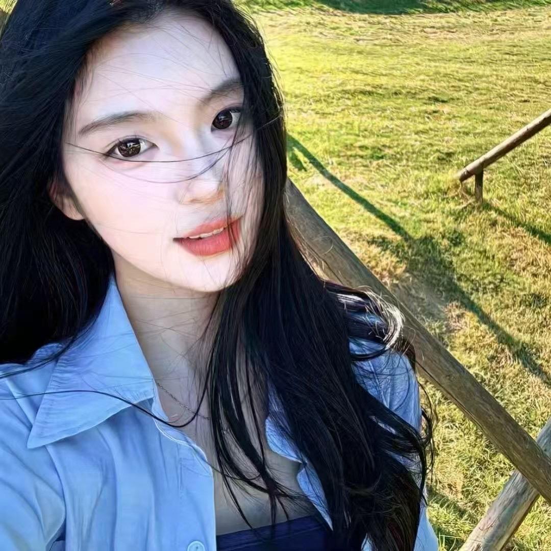 默默👣