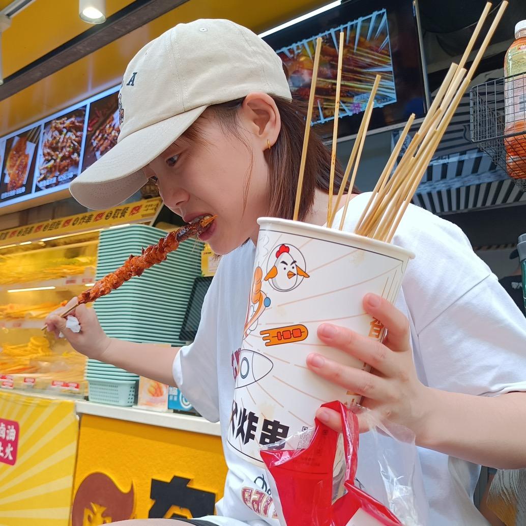爱吃肉馅包子