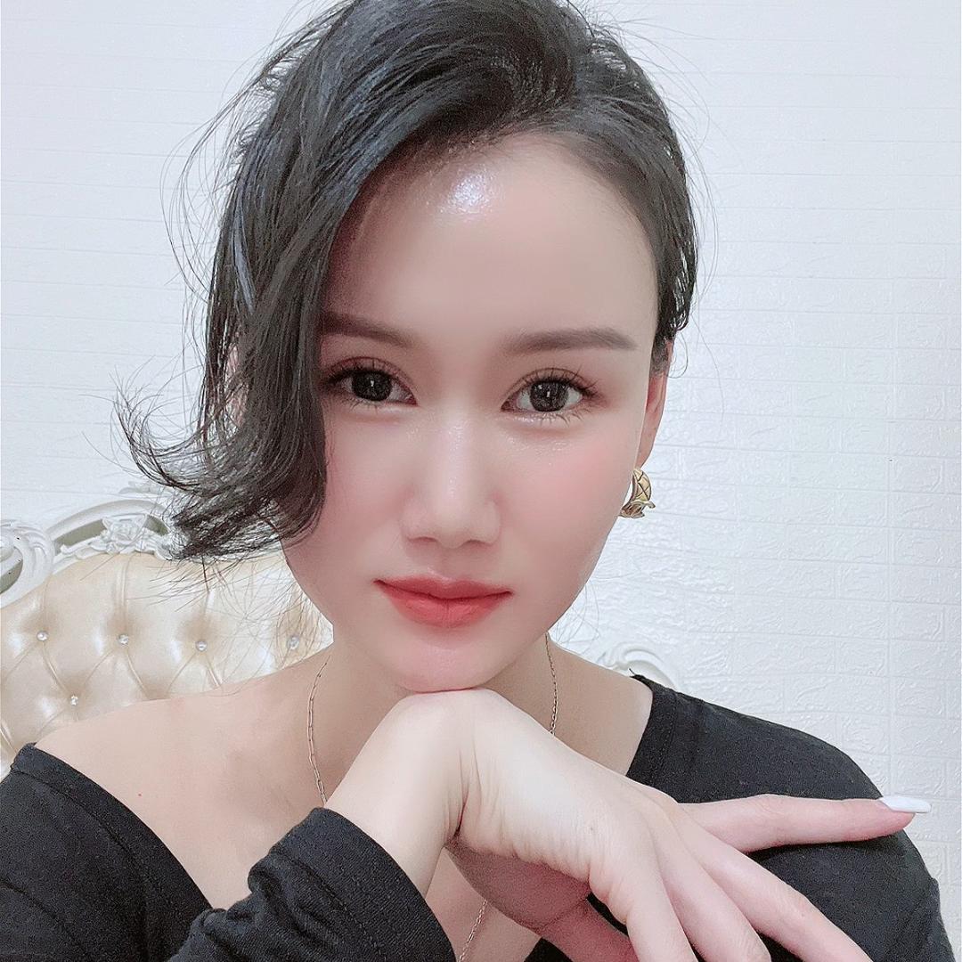 糖糖 🍬🍬