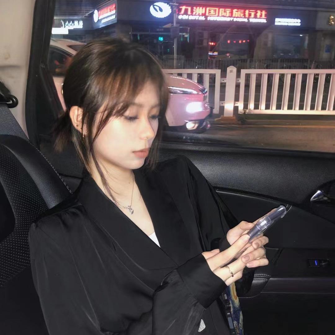 深圳赛鸽黑骑士运营中心（专用客服）