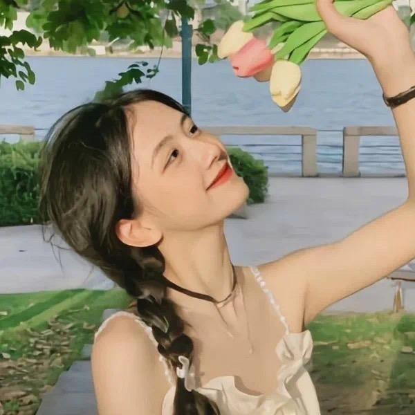 甜妹来啦