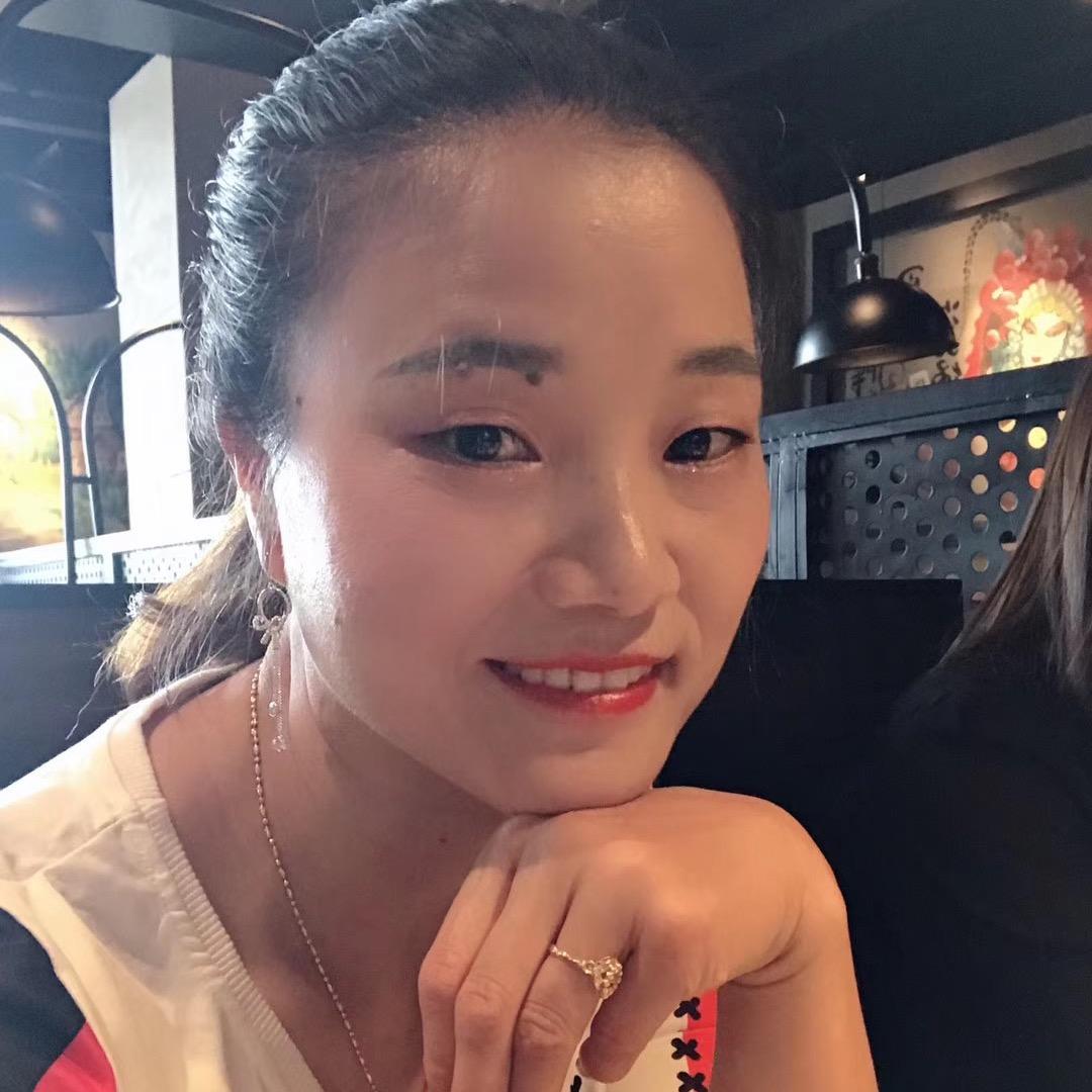林雯健身队