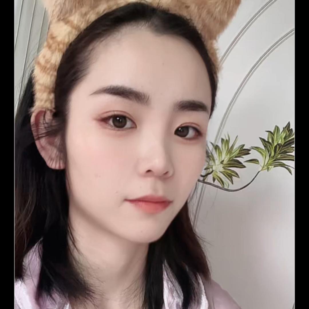 黄新梨