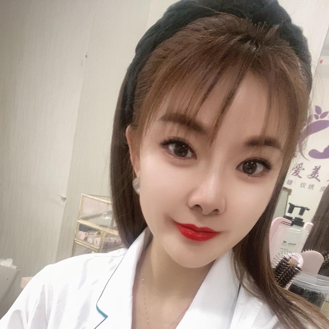 美亦轻养（润扬双铁石犀里店）胡深深