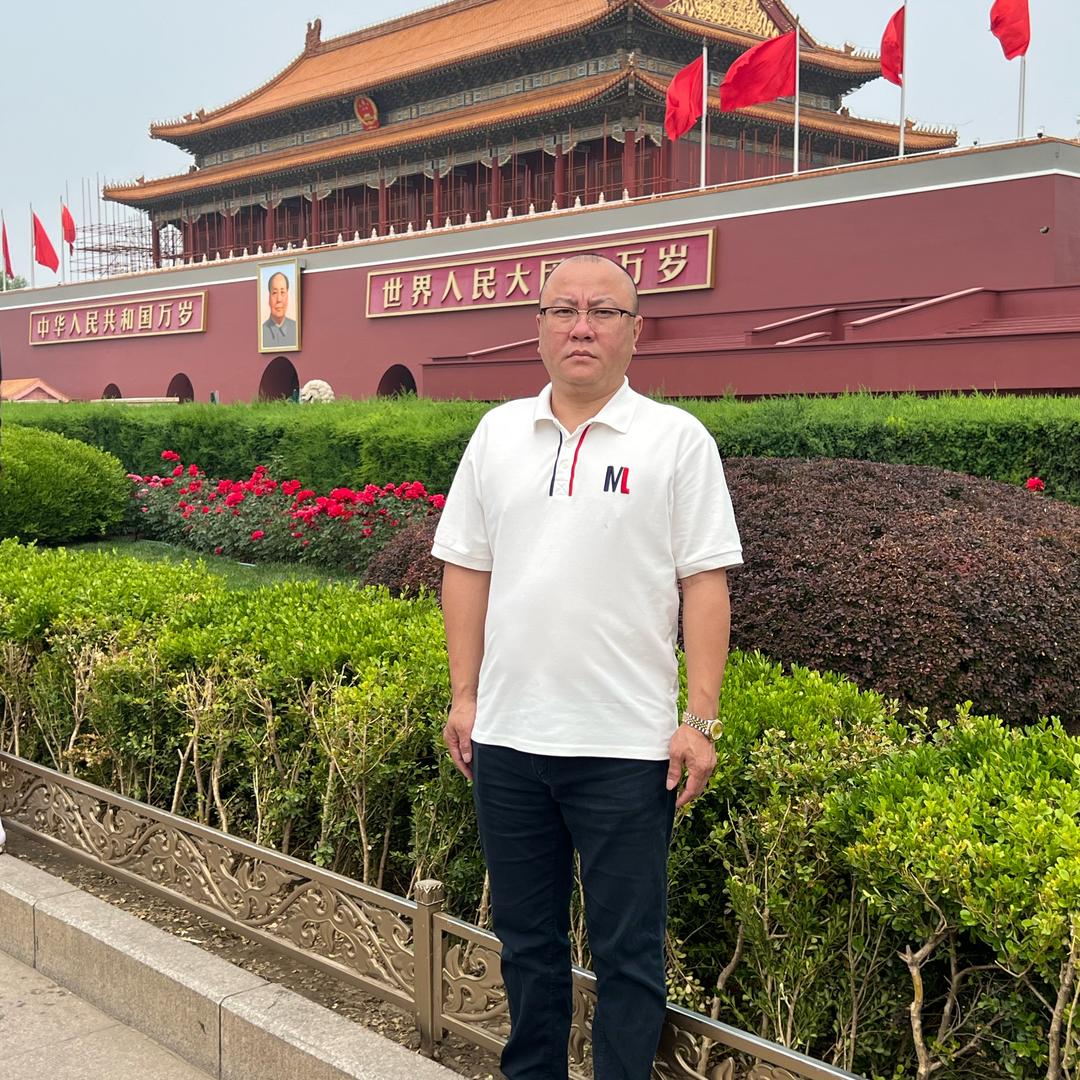杨卓群
