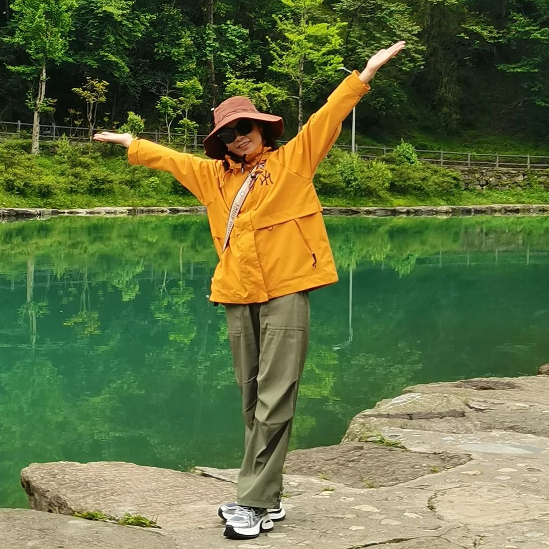 焰贡®生煎肥肠—鹅姐