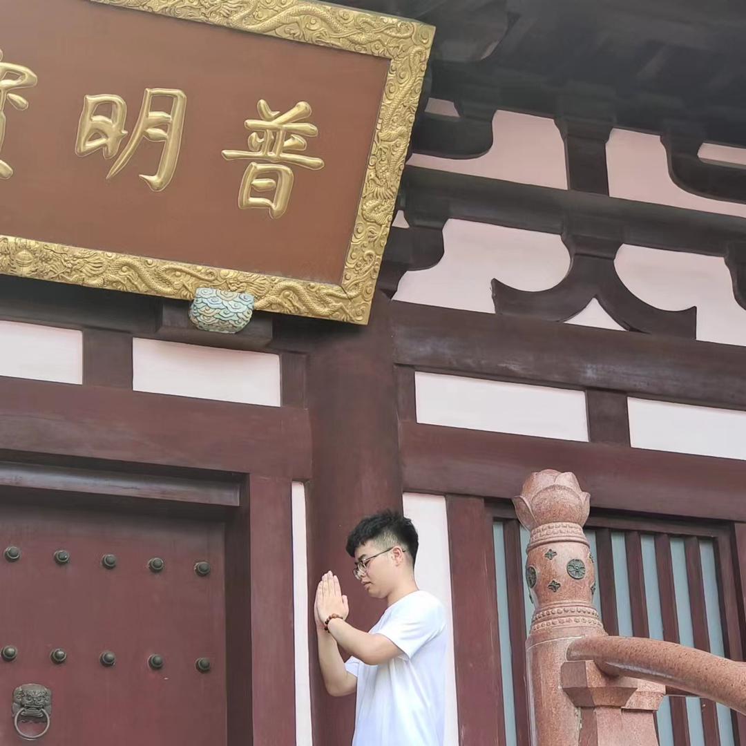 小小帅.