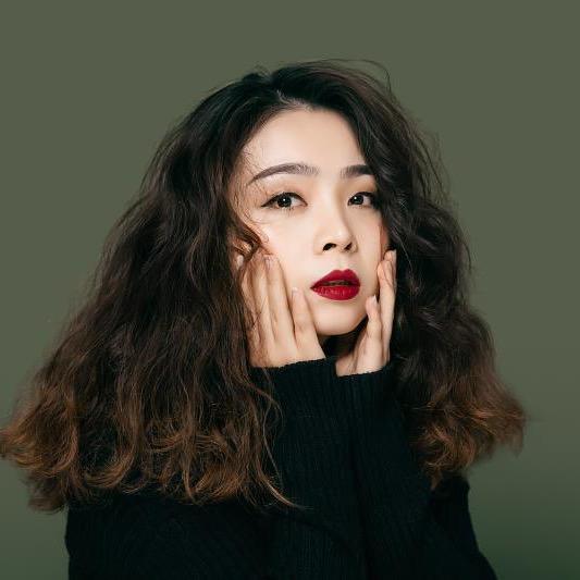 卖房的小林姐姐