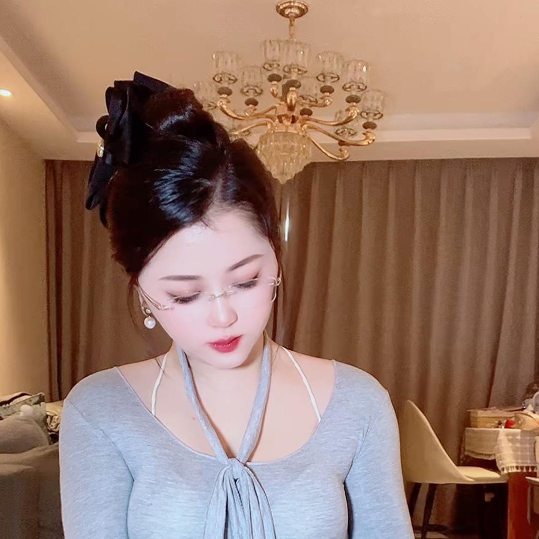 糖糖吖